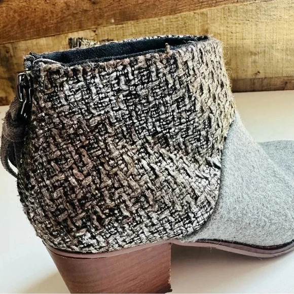 Toms Leila Wool Felt Ankle Bootie - Picture 7 of 9